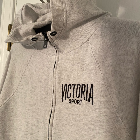 VICTORIAS SECRET Full Zip Sweatshirt 🤍 Size Small - Picture 6 of 7
